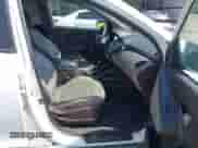 2015 Hyundai Tucson Limited z VIN KM8JUCAG1FU065572, wystawiony jako IAAI lot #42923077 z przebiegiem 158 615 mil mil oraz . Historia ofert i sprzedaży dostępna na DreamBid. Obrazek 5.