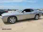 2014 Dodge Challenger R/T с VIN 2C3CDYBT9EH302577, выставлен на аукционе Copart как лот 60292885 с пробегом 120 860 миль миль и Списание • Salvage title. История ставок и продаж доступна на DreamBid. Изображение 1.