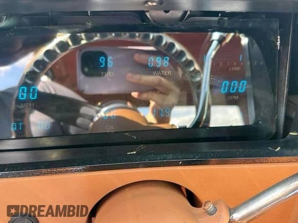 1986 Chevrolet Monte Carlo Sport с VIN 1G1GZ37Z1GR171879, выставлен на аукционе Copart как лот 81389325 с пробегом Не указан миль и Чистый • Clean title. История ставок и продаж доступна на DreamBid. Изображение 8.