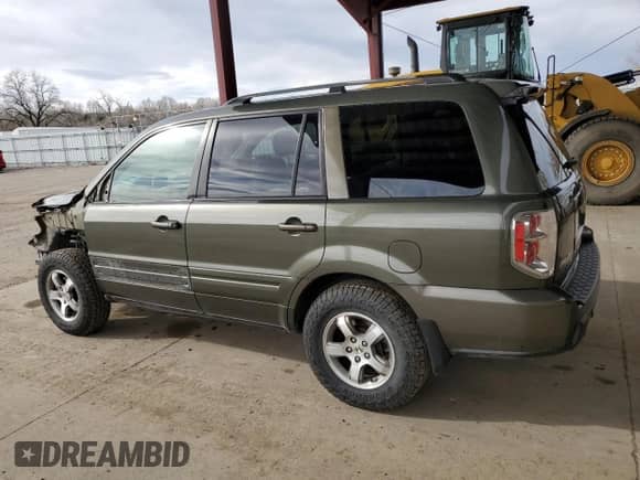 2006 Honda Pilot EX-L z VIN 5FNYF28616B024310, wystawiony jako Copart lot #52377025 z przebiegiem 195 107 mil mil oraz Czysty tytuł • Clean title. Historia ofert i sprzedaży dostępna na DreamBid. Obrazek 2.