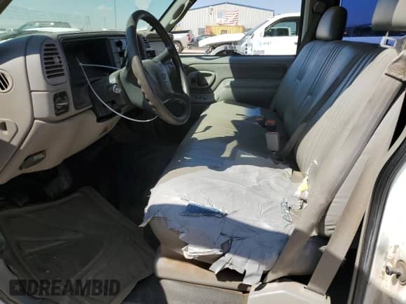 1998 Chevrolet Suburban с VIN 1GNGC26R5WJ371236, выставлен на аукционе Copart как лот 71721124 с пробегом 387 301 миль миль и Списание • Salvage title. История ставок и продаж доступна на DreamBid. Изображение 7.