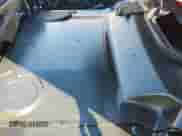 2024 Chevrolet Corvette 1LT z VIN 1G1YA3D47R5128887, wystawiony jako IAAI lot #41254760 z przebiegiem 4 167 mil mil oraz . Historia ofert i sprzedaży dostępna na DreamBid. Obrazek 19.