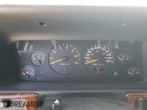 1998 Jeep Grand Cherokee Limited z VIN 1J4GZ78S5WC325148, wystawiony jako Copart lot #67780424 z przebiegiem Nie podano mil oraz Szkoda całkowita • Salvage title. Historia ofert i sprzedaży dostępna na DreamBid. Obrazek 9.