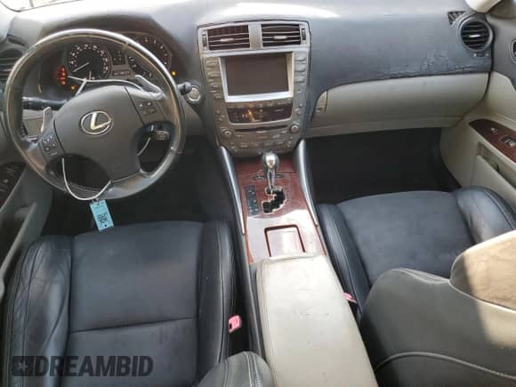 2008 Lexus IS 350 с VIN JTHBE262985017326, выставлен на аукционе Copart как лот 69347635 с пробегом 136 134 миль миль и Списание • Salvage title. История ставок и продаж доступна на DreamBid. Изображение 8.