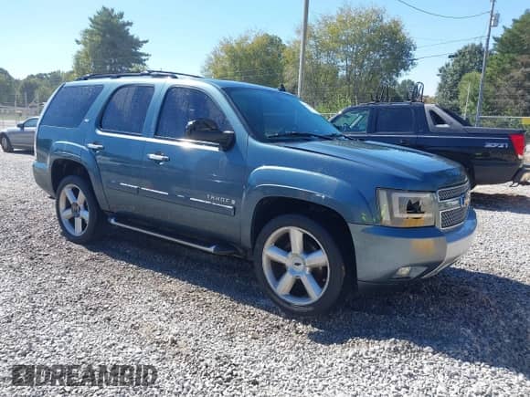 2008 Chevrolet Tahoe 3LT with VIN 1GNFK13098R123834, listed as a IAAI auction lot 43429402 with 134,172 mi miles and . Bid and sale history available at DreamBid. Image 1.
