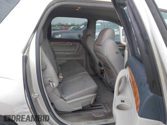 2007 Saturn Outlook XR with VIN 5GZER23707J101283, listed as a IAAI auction lot 42607730 with 180,520 mi miles and . Bid and sale history available at DreamBid. Image 8.