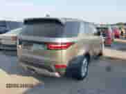 2017 Land Rover Discovery HSE z VIN SALRRBBV7HA046036, wystawiony jako IAAI lot #43238640 z przebiegiem 85 594 mil mil oraz . Historia ofert i sprzedaży dostępna na DreamBid. Obrazek 4.