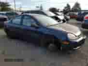 2001 Dodge Neon Highline z VIN 1B3ES46C41D296984, wystawiony jako Copart lot #83953904 z przebiegiem Nie podano mil oraz Szkoda całkowita • Salvage title. Historia ofert i sprzedaży dostępna na DreamBid. Obrazek 4.