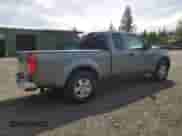 2005 Nissan Frontier SE z VIN 1N6AD06U55C440298, wystawiony jako Copart lot #56540025 z przebiegiem 46 369 mil mil oraz Szkoda całkowita • Salvage title. Historia ofert i sprzedaży dostępna na DreamBid. Obrazek 3.