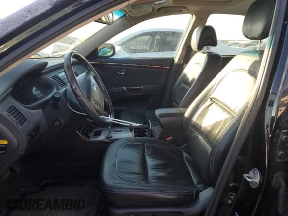 2011 Hyundai Azera Limited with VIN KMHFC4DF6BA551971, listed as a Copart auction lot 88797055 with 140,374 mi miles and Salvage title. Bid and sale history available at DreamBid. Image 7.