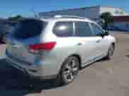 2014 Nissan Pathfinder Platinum z VIN 5N1AR2MN6EC680760, wystawiony jako IAAI lot #43475223 z przebiegiem 182 912 mil mil oraz . Historia ofert i sprzedaży dostępna na DreamBid. Obrazek 4.