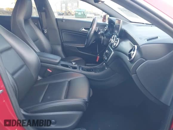 2019 Mercedes-Benz CLA 250 с VIN WDDSJ4EB8KN722030, выставлен на аукционе IAAI как лот 43279720 с пробегом 59 583 миль миль и . История ставок и продаж доступна на DreamBid. Изображение 5.