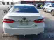 2022 Toyota Camry SE с VIN 4T1G11AK9NU017876, выставлен на аукционе IAAI как лот 43339411 с пробегом 129 171 миль миль и . История ставок и продаж доступна на DreamBid. Изображение 17.