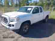 2016 Toyota Tacoma SR with VIN 5TFRX5GN4GX058969, listed as a IAAI auction lot 43590771 with 237,437 mi miles and . Bid and sale history available at DreamBid. Image 17.