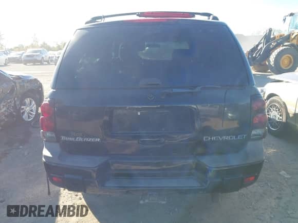 2003 Chevrolet TrailBlazer LS с VIN 1GNDS13S032372209, выставлен на аукционе IAAI как лот 43386704 с пробегом 103 795 миль миль и . История ставок и продаж доступна на DreamBid. Изображение 17.