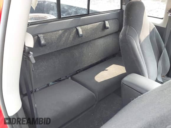 2004 Dodge Dakota SLT with VIN 1D7GL42K94S711742, listed as a IAAI auction lot 43113501 with Not provided miles and . Bid and sale history available at DreamBid. Image 8.