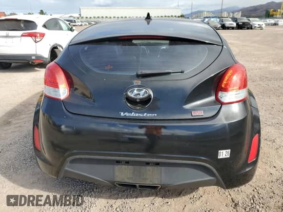 2015 Hyundai Veloster z VIN KMHTC6AD2FU220312, wystawiony jako Copart lot #65853685 z przebiegiem 46 683 mil mil oraz Szkoda całkowita • Salvage title. Historia ofert i sprzedaży dostępna na DreamBid. Obrazek 6.
