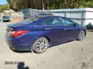 2013 Hyundai Sonata SE z VIN 5NPEC4AC6DH535162, wystawiony jako Copart lot #84705085 z przebiegiem 143 459 mil mil oraz Czysty tytuł • Clean title. Historia ofert i sprzedaży dostępna na DreamBid. Obrazek 3.