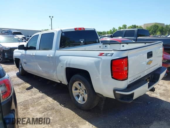 2018 Chevrolet Silverado 1500 LT с VIN 3GCUKREC5JG596495, выставлен на аукционе IAAI как лот 42834463 с пробегом 116 464 миль миль и . История ставок и продаж доступна на DreamBid. Изображение 15.