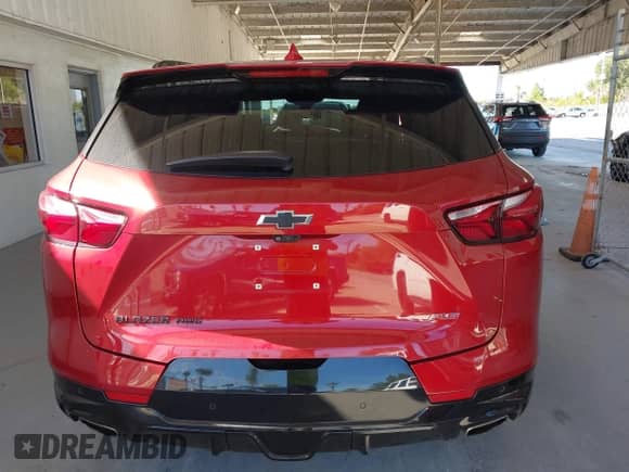 2021 Chevrolet Blazer RS с VIN 3GNKBKRS5MS553204, выставлен на аукционе IAAI как лот 42959056 с пробегом 63 690 миль миль и . История ставок и продаж доступна на DreamBid. Изображение 17.