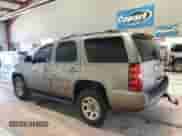 2012 Chevrolet Tahoe LS z VIN 1GNSKAE0XCR110563, wystawiony jako Copart lot #54203235 z przebiegiem 136 040 mil mil oraz Szkoda całkowita • Salvage title. Historia ofert i sprzedaży dostępna na DreamBid. Obrazek 2.