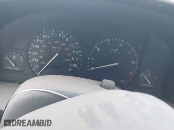 2002 Saturn SL with VIN 1G8ZJ52722Z246441, listed as a IAAI auction lot 42840723 with Not provided miles and . Bid and sale history available at DreamBid. Image 7.