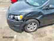 2012 Chevrolet Sonic LS с VIN 1G1JA5SH4C4231023, выставлен на аукционе IAAI как лот 42782087 с пробегом 99 229 миль миль и . История ставок и продаж доступна на DreamBid. Изображение 6.