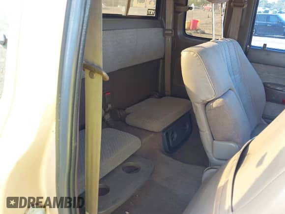 1997 Toyota Tacoma с VIN 4TAWN72N6VZ224434, выставлен на аукционе IAAI как лот 42120000 с пробегом 328 012 миль миль и . История ставок и продаж доступна на DreamBid. Изображение 8.