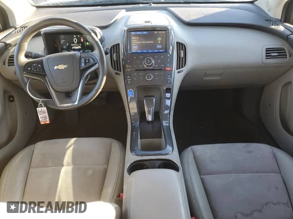 2015 Chevrolet Volt с VIN 1G1RB6E43FU119056, выставлен на аукционе Copart как лот 38134093 с пробегом 96 035 миль миль и . История ставок и продаж доступна на DreamBid. Изображение 8.