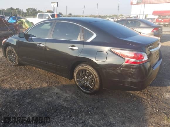 2015 Nissan Altima S z VIN 1N4AL3AP2FC228281, wystawiony jako IAAI lot #43253323 z przebiegiem 157 843 mil mil oraz . Historia ofert i sprzedaży dostępna na DreamBid. Obrazek 3.