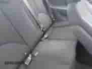 2010 Hyundai Accent Blue z VIN KMHCM3AC1AU158686, wystawiony jako IAAI lot #41466819 z przebiegiem 142 241 mil mil oraz . Historia ofert i sprzedaży dostępna na DreamBid. Obrazek 8.