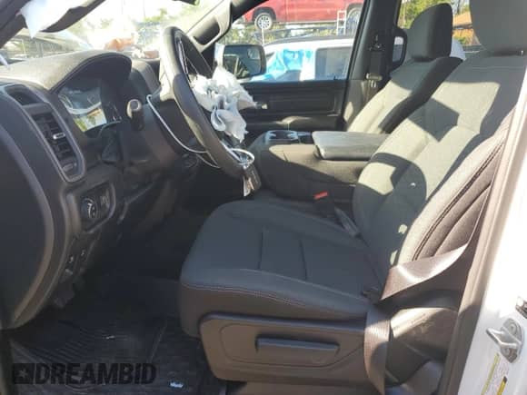 2025 Ram 1500 Tradesman with VIN 1C6RREGG8SN677372, listed as a Copart auction lot 62642535 with 3,527 mi miles and Salvage title. Bid and sale history available at DreamBid. Image 7.