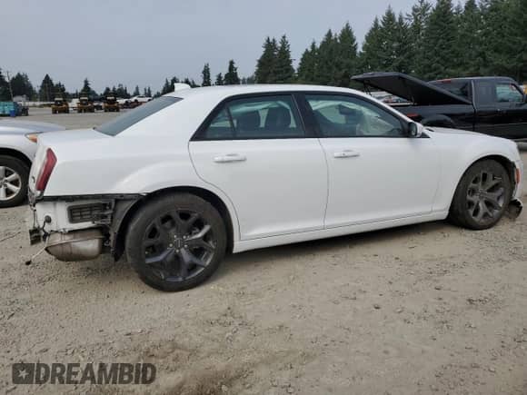 2023 Chrysler 300 S with VIN 2C3CCABG1PH633301, listed as a Copart auction lot 71511015 with 42,028 mi miles and Salvage title. Bid and sale history available at DreamBid. Image 3.