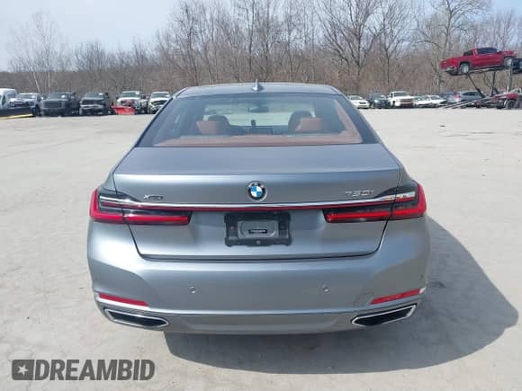 2022 BMW 7 Series 750i xDrive with VIN WBA7U2C08NCH57275, listed as a IAAI auction lot 41801141 with 49,307 mi miles and . Bid and sale history available at DreamBid. Image 16.