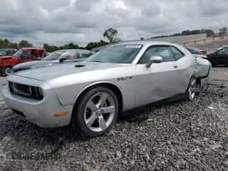 2009 Dodge Challenger R/T z VIN 2B3LJ54T49H509658, wystawiony jako Copart lot #68183075 z przebiegiem 200 244 mil mil oraz Szkoda całkowita • Salvage title. Historia ofert i sprzedaży dostępna na DreamBid. Obrazek 1.