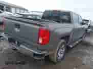 2017 Chevrolet Silverado 1500 LTZ z VIN 3GCUKSEC7HG216249, wystawiony jako IAAI lot #41637379 z przebiegiem 131 866 mil mil oraz . Historia ofert i sprzedaży dostępna na DreamBid. Obrazek 4.