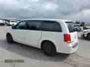 2012 Dodge Grand Caravan SE z VIN 2C4RDGBGXCR230220, wystawiony jako Copart lot #82072575 z przebiegiem 104 322 mil mil oraz Szkoda całkowita • Salvage title. Historia ofert i sprzedaży dostępna na DreamBid. Obrazek 2.