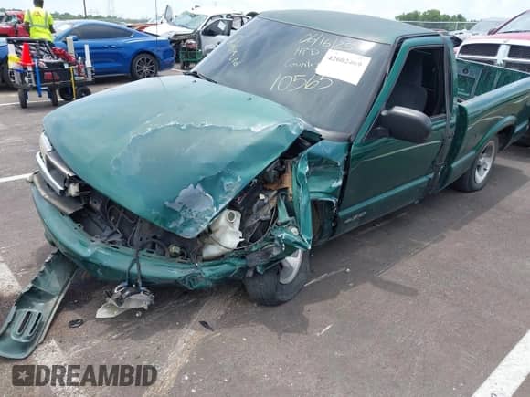 2000 Chevrolet S-10 с VIN 1GCCS1441YK191583, выставлен на аукционе IAAI как лот 42602469 с пробегом 260 627 миль миль и . История ставок и продаж доступна на DreamBid. Изображение 2.