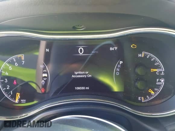 2018 Jeep Grand Cherokee Overland z VIN 1C4RJFCG9JC236856, wystawiony jako IAAI lot #42117905 z przebiegiem 109 330 mil mil oraz . Historia ofert i sprzedaży dostępna na DreamBid. Obrazek 7.