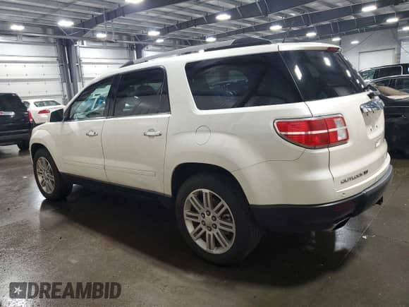 2010 Saturn Outlook XR-L Premium with VIN 5GZLVWED2AJ201356, listed as a Copart auction lot 70814754 with 226,859 mi miles and Salvage title. Bid and sale history available at DreamBid. Image 2.
