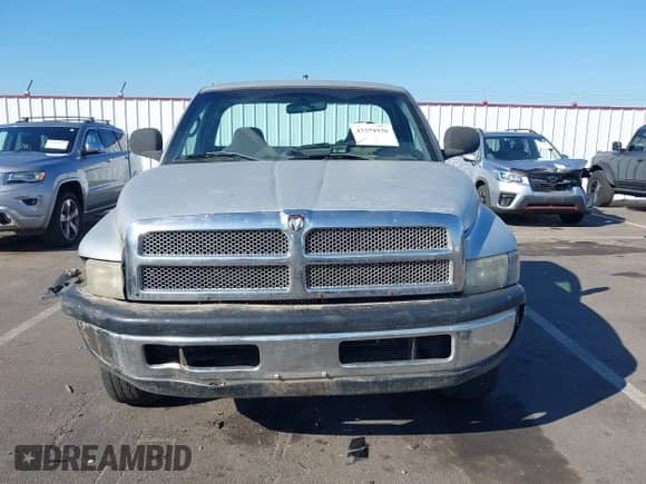 2001 Dodge 2500 z VIN 3B7KC26Z21M558979, wystawiony jako IAAI lot #43294936 z przebiegiem 191 626 mil mil oraz . Historia ofert i sprzedaży dostępna na DreamBid. Obrazek 12.