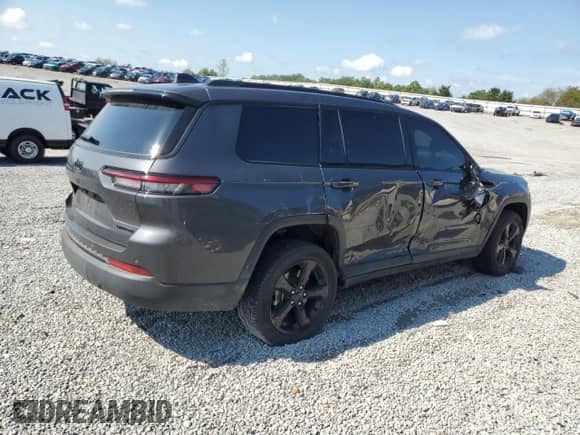 2024 Jeep Grand Cherokee Limited with VIN 1C4RJKBGXR8593603, listed as a Copart auction lot 67968675 with 15,068 mi miles and Salvage title. Bid and sale history available at DreamBid. Image 3.