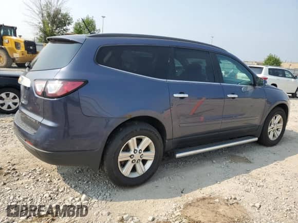 2014 Chevrolet Traverse LT z VIN 1GNKVHKD6EJ252577, wystawiony jako Copart lot #67629855 z przebiegiem 212 876 mil mil oraz Czysty tytuł • Clean title. Historia ofert i sprzedaży dostępna na DreamBid. Obrazek 3.