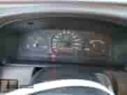 1998 Nissan Frontier XE z VIN 1N6DD21S7WC347623, wystawiony jako Copart lot #45347025 z przebiegiem 176 093 mil mil oraz Szkoda całkowita • Salvage title. Historia ofert i sprzedaży dostępna na DreamBid. Obrazek 9.