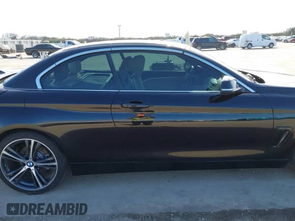 2020 BMW 4 Series 430i z VIN WBA4Z1C02L5P07307, wystawiony jako IAAI lot #41658758 z przebiegiem 64 864 mil mil oraz . Historia ofert i sprzedaży dostępna na DreamBid. Obrazek 13.