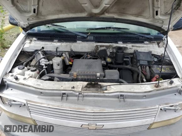 1998 Chevrolet Astro Cargo с VIN 1GCDM19W6WB178818, выставлен на аукционе Copart как лот 71222034 с пробегом 95 128 миль миль и Списание • Salvage title. История ставок и продаж доступна на DreamBid. Изображение 12.