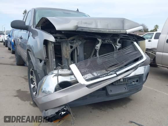 2007 GMC Sierra 1500 SLE1 with VIN 1GTEC19C57Z584076, listed as a IAAI auction lot 41755487 with 243,169 mi miles and . Bid and sale history available at DreamBid. Image 6.