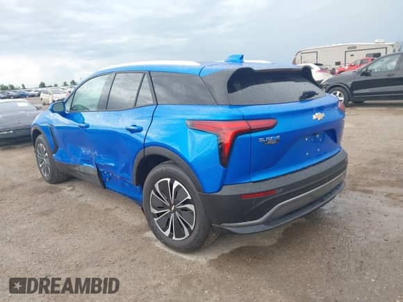 2025 Chevrolet Blazer EV AWD LT z VIN 3GNKDGRJ3SS125336, wystawiony jako IAAI lot #42445837 z przebiegiem 60 mil mil oraz . Historia ofert i sprzedaży dostępna na DreamBid. Obrazek 3.
