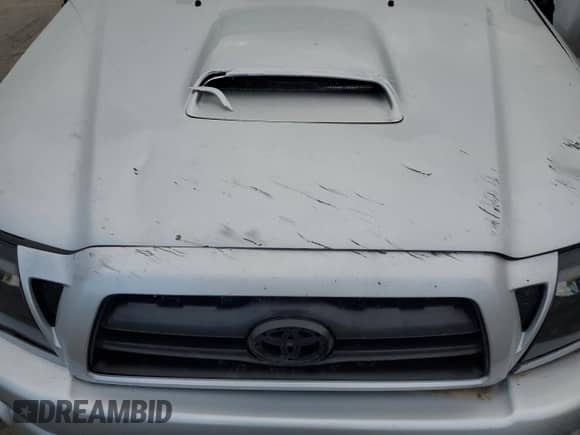 2008 Toyota Tacoma PreRunner with VIN 3TMKU72N98M015846, listed as a Copart auction lot 82139065 with 210,053 mi miles and Salvage title. Bid and sale history available at DreamBid. Image 11.