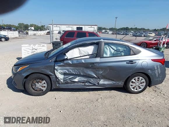 2019 Hyundai Accent SE с VIN 3KPC24A33KE056645, выставлен на аукционе IAAI как лот 43234339 с пробегом 163 895 миль миль и . История ставок и продаж доступна на DreamBid. Изображение 14.